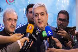 معاون علمی و فناوری رییس‌جمهوری در نخستین مجمع پیشگامان اقتصاد دانش بنیان سلامت شرکت کرد 